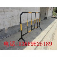 新蔡县铁马移动护栏|铁马围栏|施工护栏道路